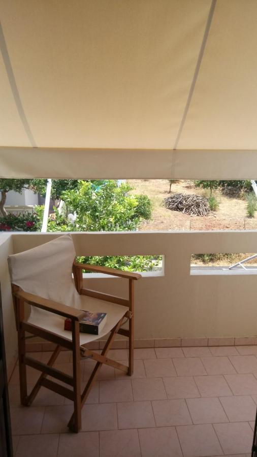 Phoeve Apt-Lovely 1-Br Rental Near The Beach Kalathas Dış mekan fotoğraf